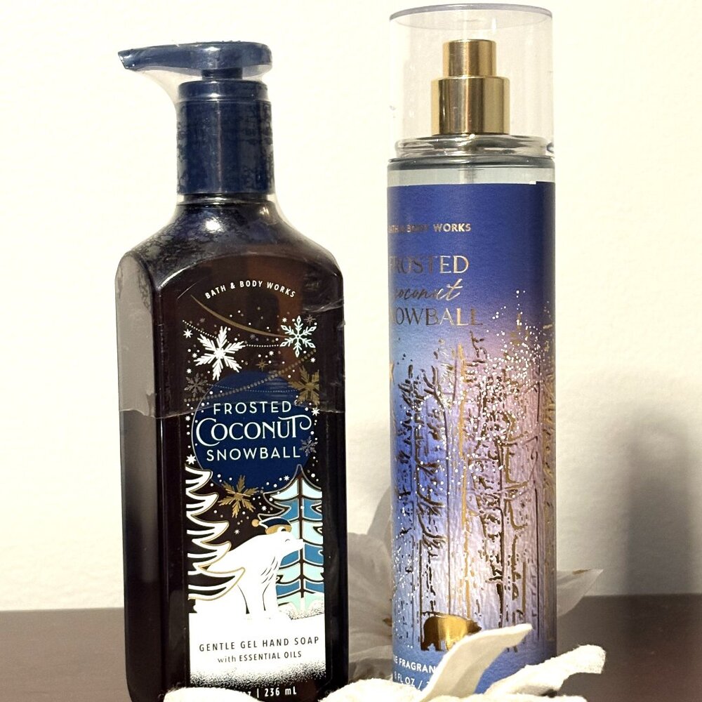 CLEARANCE -NEW! Lot 2 Pc- B & BW Frosted Coconut Snowball